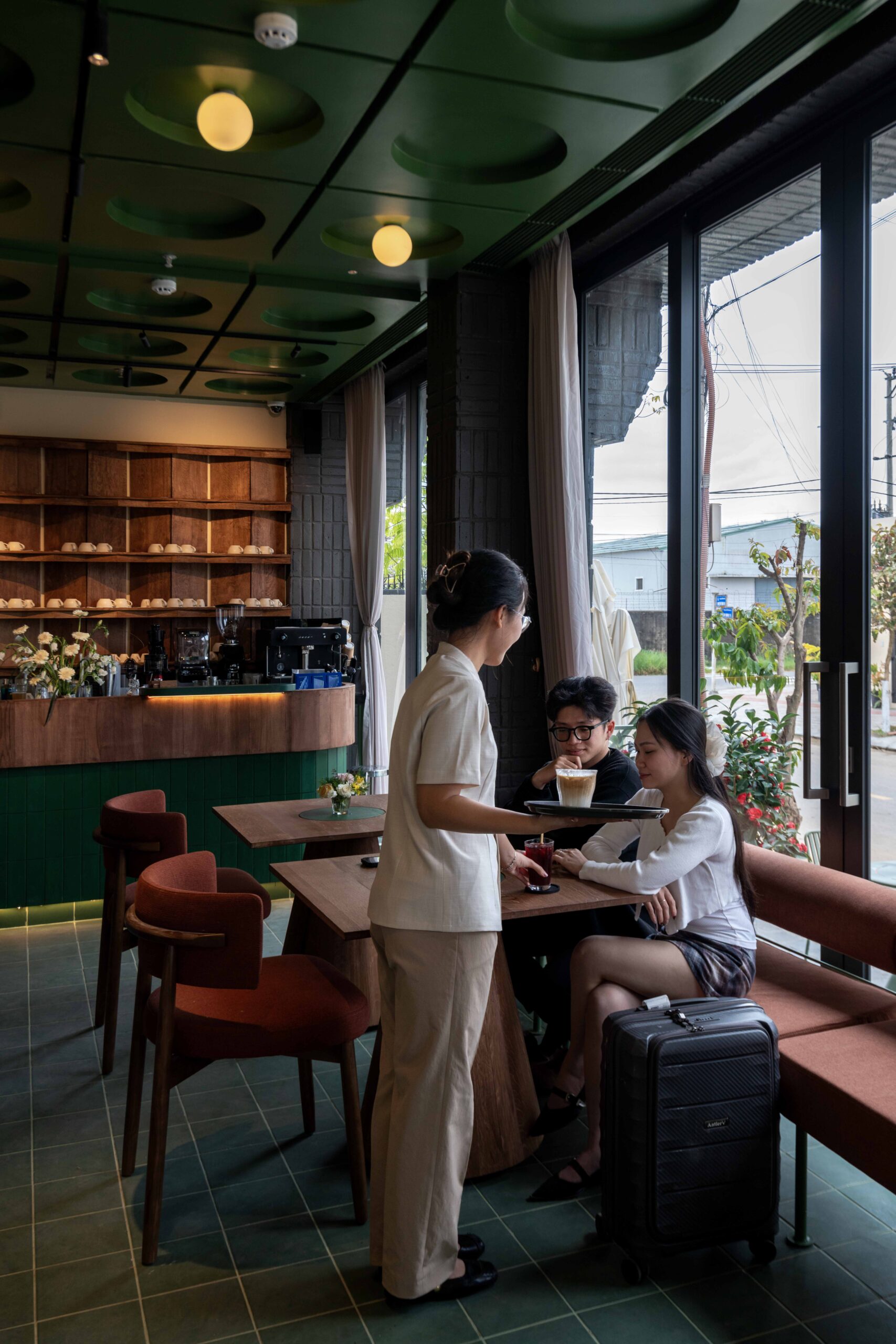 Olwen Cafe & Brunch
